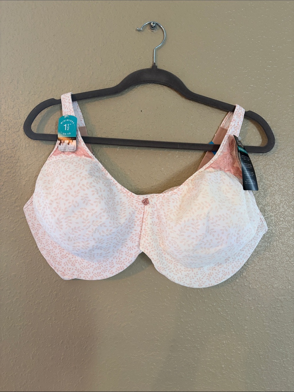Bali Light Pink & White Floral Full Coverage Underwire Bra
